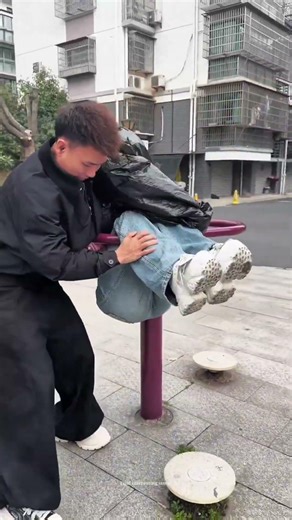 She try a prank on her husband... but prank goes wrong