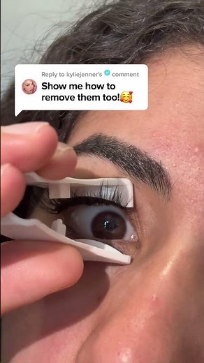 How To Remove Magnetic Lashes 😦