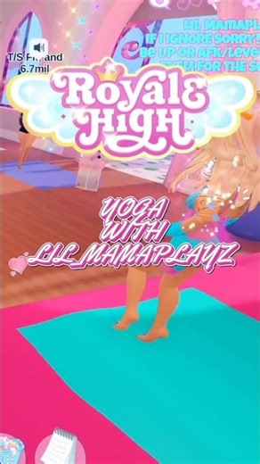 YOGA CLASS IN ROYALE HIGH? ROYALE HIGH BADGE GIVEAWAY! RP FUN😂#royalehigh #roblox #shorts #funny #rh