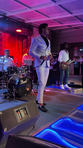 #ተከለከለአሉ #ፀጋዬእሸቱ😘❤ #AhmedManjus #deselay #ethiopian_tik_tok #habeshantiktok #viralvideos #fyp #የእናንተገፅ #ኢትዮጵያ_ለዘለዓለም_ትኑር🇪🇹🇪🇹🇪🇹 #Sheraton #Addis #officebar #አህመድማንጁስ #balance #balageru #foryou #addisonrae #live #singer #ethiopikar #10millionadoptions