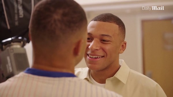 Mbappe comes face-to-face with his Madame Tussauds wax statue