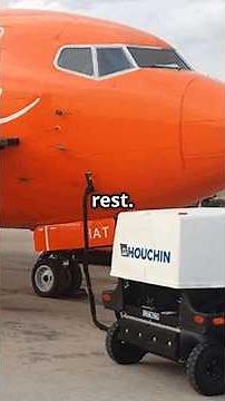 "How Do Aircraft Engines Start? (Jet Engine Start Explained)" #JetEngineStart #HowPlanesWork #Aircr