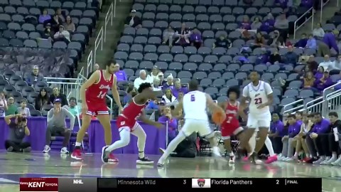 AJ Casey to return to Purple Aces