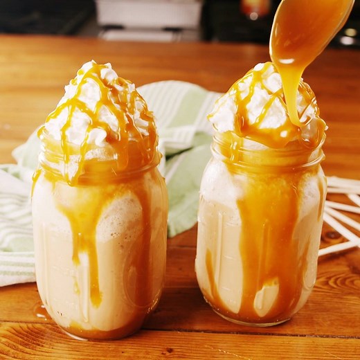 Here's how to make Starbucks's INSANELY popular Cheesecake Frappuccino at home. Full recipe: http://dlsh.it/QSvEWoS | Delish