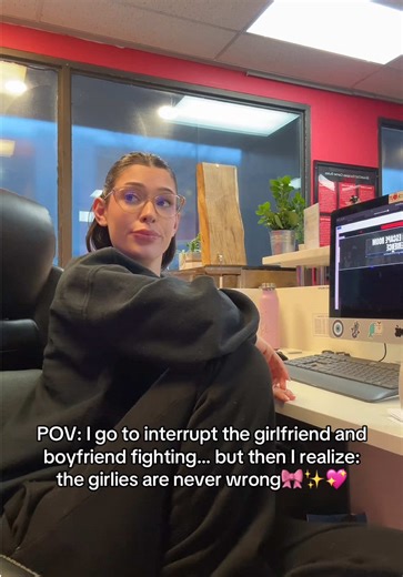 Clocked in as a game master, clocked out as a girls girl🎀💅🏼✨🔐💖 #escaperoom #key #lock #cambridge