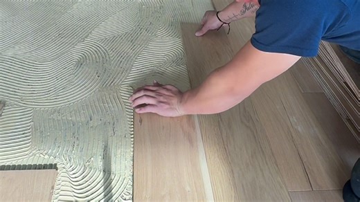 木地板石塑料地板安装施工工艺