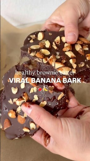 fudgy & delish brownie banana bark🤎 #browniebatter #vegan #glutenfree #paleo #healthydessert