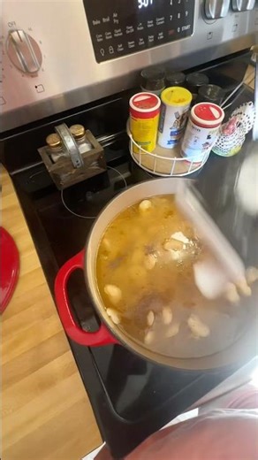 Lima beans and sausage #shorts #cooking #southerncomfortmeals