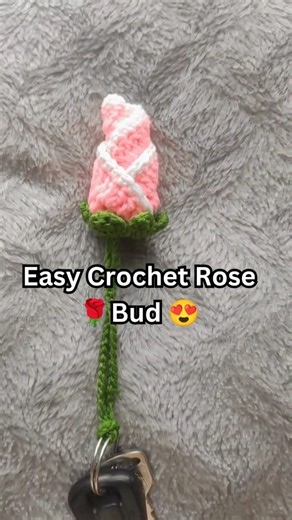 Easy Crochet Rose Bud 🌹| Beginner Friendly😱✨✨ #diy #crochet #crochetflower #shortsfeed