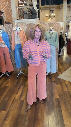 LIVE with Lu! Style between the lines...shop at www.artisticworksbylu.com | Artistic Works by Lu