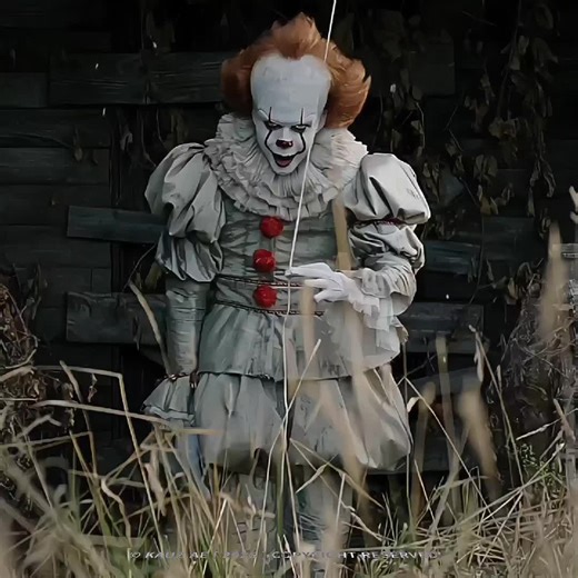 Pennywise's Iconic Laugh: Welcome to Derry