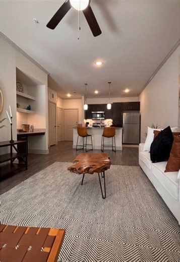 ONLY 2 LEFT !!! $500 off if move in by Thanksgiving 😱 🦃 Call 713-244-5900 if you would like a personalized quote or are interested in a tour 🥰 #fyp #viral #apartmenttour #htown #parati