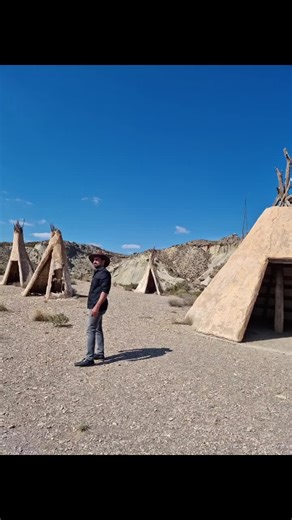 Isam Kasmurad (@isam.kasmurad6)’s videos with Vtedy na západe - Spiel mir das Lied vom Tod - Patricia Janeckova