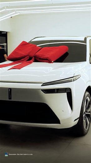 GWM Brasil on Instagram: "É oficial: a nova era do luxo inteligente começou.​ O GWM WEY 07 já foi entregue pela @germanicagwm, um SUV híbrido que redefine sofisticação, tecnologia e o que significa viver o futuro.​ E você, pronto para experimentar o próximo nível da mobilidade premium?​ Agende o seu test drive. ​ #GWM #GWMBrasil #HelloTomorrow #GWMWEY07"