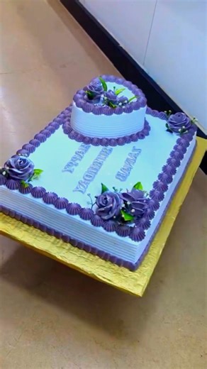 “Gorgeous Floral Cake 🌸💜” #shorts #gorgeous #flower #cake #food