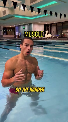 Replying to @damn.tyrese It absolutely builds muscle 🏊💪🏻 #swimming