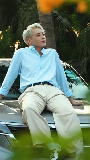 AOORA (아우라) on Instagram: "I was in love before and then this notification came 🤭 Are you ready for the plot twist by The all-new Kia Seltos?? I can‘t wait!! #Kia #TheAllNewKia #KiaSeltos #SUV #SeltosLaunch #Badass"