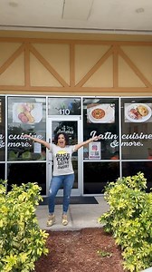 74K views · 4.6K reactions | Hoy no se cocina , así q arranca y visita @aromalatincuisine , o llama al 407-286-4779 comida latina sabrosa como la de nuestros países, también puedes entrar a su página para q veas el menú, así q ya te lo dije , visítalos ya o haz tu orden a través de Uber Eats o DoorDash, Aroma Latin Cuisine, una experiencia de rechupete woo #cocina #sazonlatino #restaurants #ivelissariendoycomiendo #cocinalatina #criollo | Ivelissa Riendo y Comiendo | Facebook