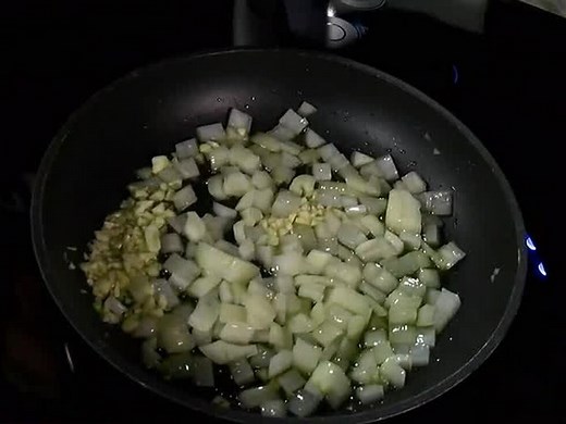 How to saute onions, garlic without burning them