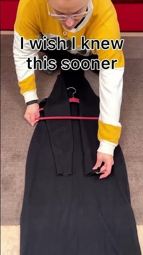 How to Hang Dresses Without Slipping 👗👌