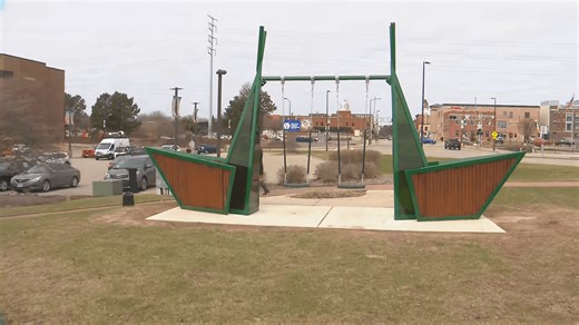 New interactive sculpture unveiled along Fox River in downtown Green Bay