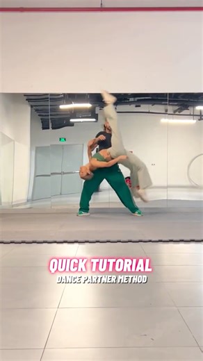 Daniel Cofré & Agustina Jáuregui on Instagram: "💥 Helicopter Walkover – Quick Tutorial 💥 1️⃣ Step 1: Start by connecting from the grips and initiating the movement in sections. 👉 The flyer kicks with the outside leg , while the base receives the weight and makes a small lift. ❌ Avoid kicking with the inside leg, as it disrupts the flow. 2️⃣ Step 2: Begin the motion as if performing a back souplesse. Midway, change the direction of the hips to move into a split-leg position and finish in a car