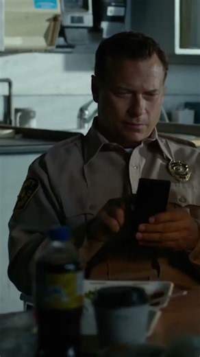 how it feels when your manager walks past and you're on your phone #swat #shorts #meme