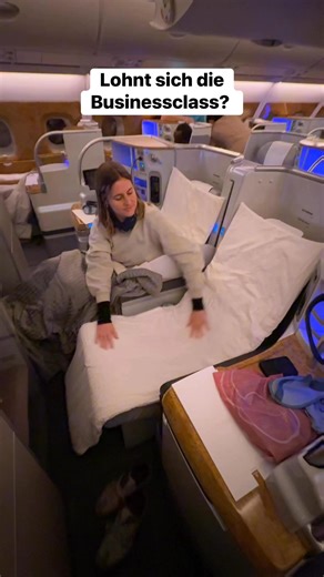 Lohnt sich die Businessclass? #businessclass #emirates | zweidiereisen