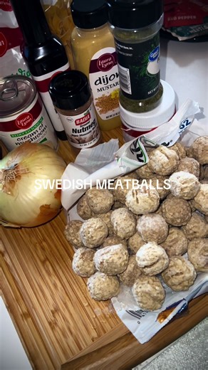 Swedish meatballs! Slow cooker. Recipe @Shemane Nugent #fyp #viral #cooking #food #eating