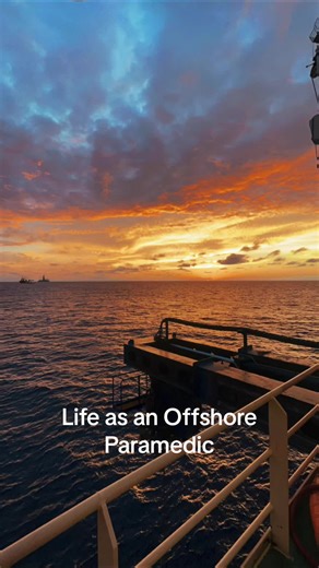 2 years ago I started the journey of working on oil rigs as a parsmedic after working 8 years on an ambulance. Best decision of my life. #peaceful