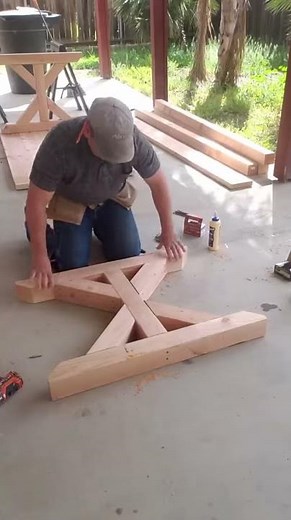 A simple, yet beautiful, Farm House Table #shorts