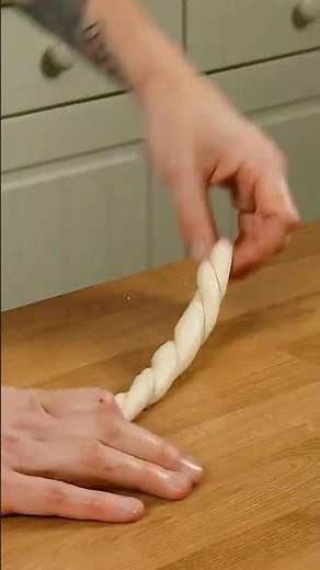 DUST vs OIL on bread dough