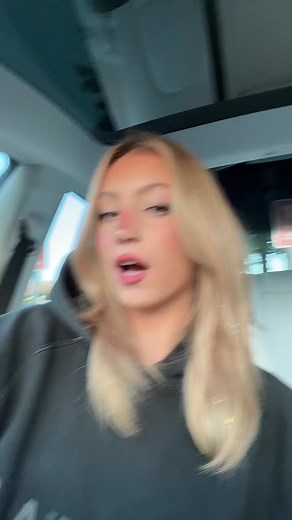 Riley (@rileyhubatka)’s videos with original sound - Riley