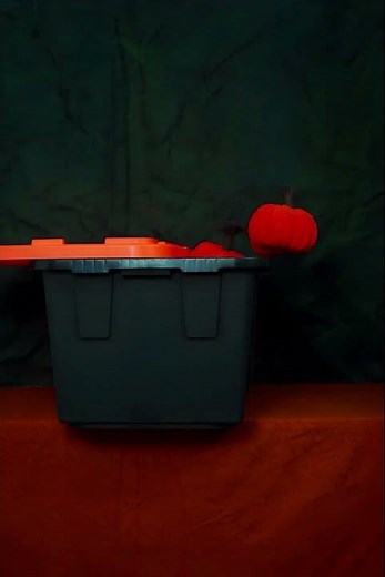 One week ‘til Halloween!