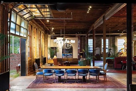 13 Fun Team Building Ideas in St. Louis - Peerspace