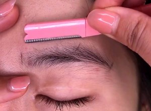 Beautiful eyebrows shaping tutorial 2019 | Show Beauty