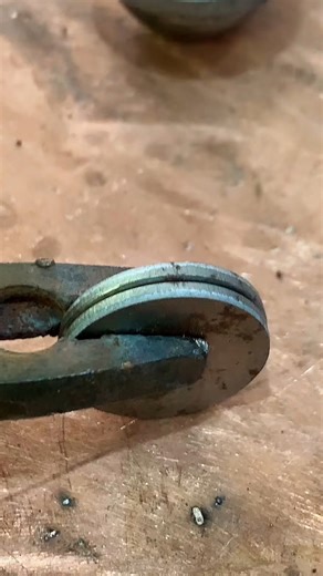 #WeldingLife #WeldingSkills #Metalwork #WeldingCommunity #Fabrication #WeldingArt #WeldingTips #WeldingProjects | Forge Welding