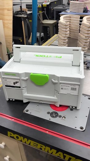 Nouveau Système de Ponçage Festool : 2 en 1 !
