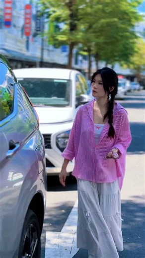 ONE KIND 👀 She Came Back to Help… But Fell Into a Trap #kindness #helpothers #bekind #trap