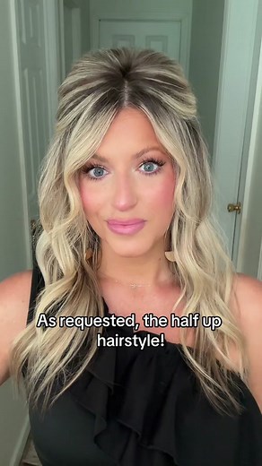 As requested, the half up hairstyle! **Before anyone says anything, I'll go ahead and put it out there, yes, my hair is dry, I'm working on that. Yes, this may be an older style, but l like it and feel confident with it so there's that 😘Please don't assume everyone knows how to do it, because l've had several questions about it so l'm sharing it for those people..**