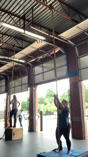 Mastering the First 15ft Rope Climb: Crossfit Workout