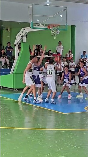 Sportsmanship moments #shorts #basketball #sportsmanship #highlights ‪@bolahoops‬