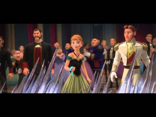 Frozen Episode - Elsa Flees From Arendelle