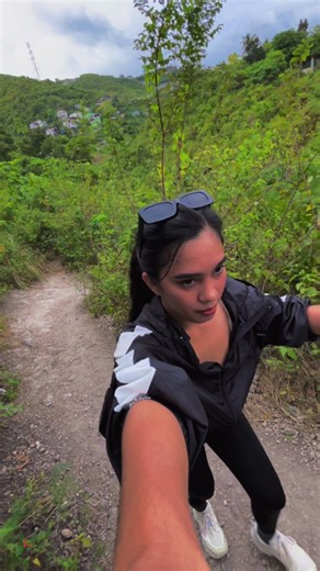 6hrs hikeee (starbuks - bar cramps - spartan trail)