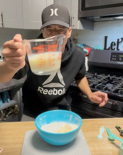 After I made a cake this way everyone asks for the recipe! | Russ Lee