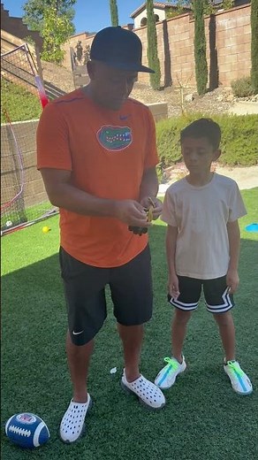 Review on youth football gloves, sticky receiver gloves.