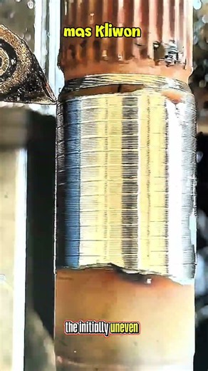 Lathe Magic: Smoothing a Metal Pipe Joint#shorts #satisfying #technique #repairs#mechanic #working