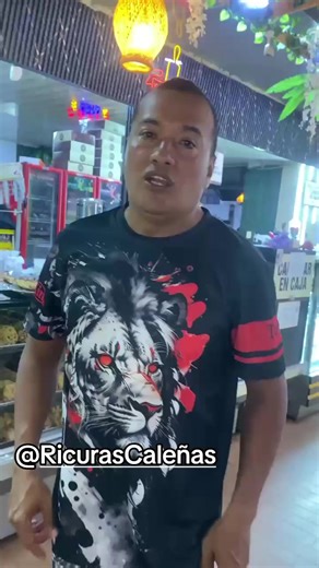 amigos quiero invitarlos a ustedes a que comente y que dejen un me gusta y que compartan a más personas a la alcaldía de villavicencio a la gobernación del meta esa labor de este artista urbano del ñero del tik Tok de Andy Zavala el artista que trabaja con las muñecas en el semáforo de la ciudad villavicencio ayúdenme a compartir que se haga viral por todo Colombia que los artistas urbanos también tenemos esa bonita labor social de ayudar y proteger nuestra propia ciudad gracias a ustedes amigos