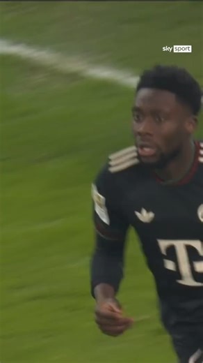 Oh my word! 😱 Alphonso Davies makes a glorious goal-line clearance! @alphonsodavies #bayern #alphonsodavies #footballhighlights | StarTimes