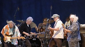 Ohio / Crosby, Stills, Nash and Young (Live at the Music Hall, Boston - 03/10/1971)